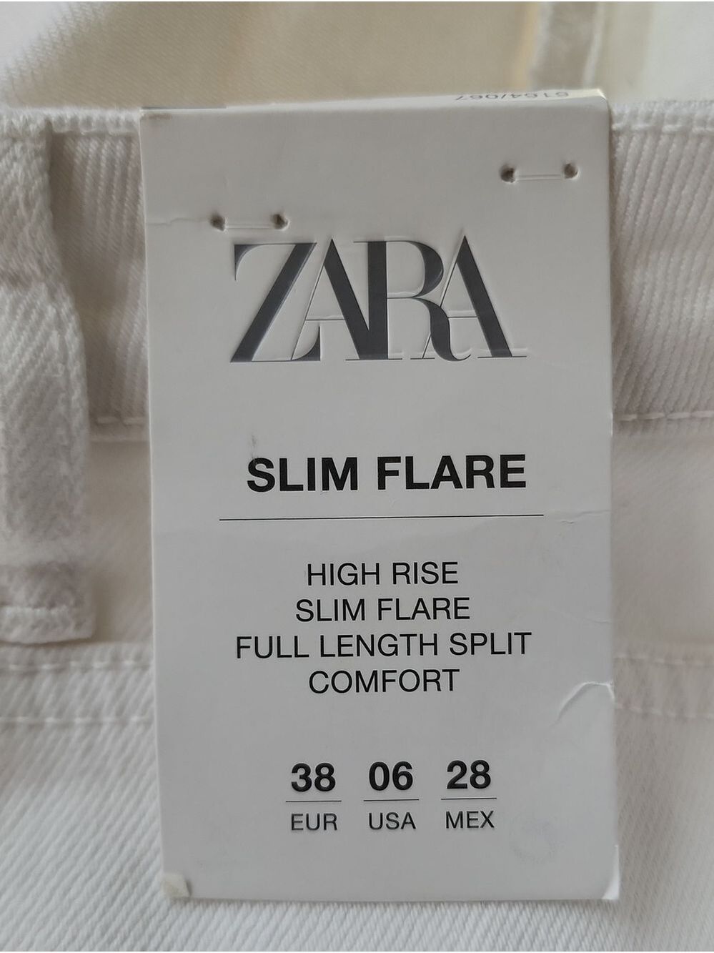 NWT Zara Slim Flare High Rise Jeans With Split Hems, Size 6 - Picture 10 of 11